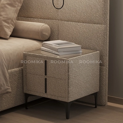 Cпальня с мягкой кроватью ВЕРСАЛ и мягкими тумбами 201