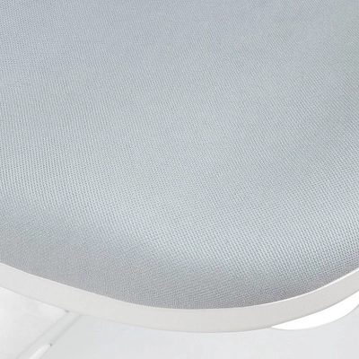 Детское кресло Arnica с подлокотниками и подставкой для ног Cubby