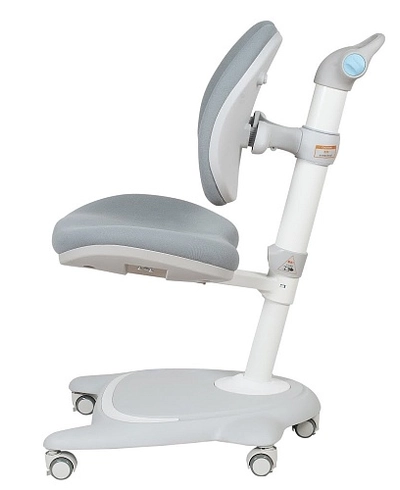 Детское кресло Arnica с подлокотниками и подставкой для ног Cubby