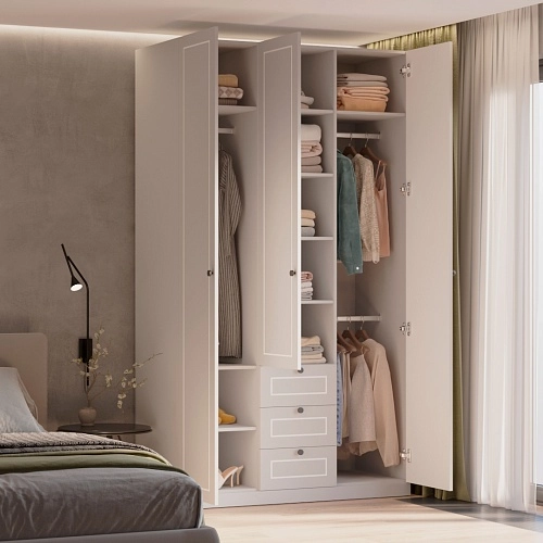 Шкаф трехдверный для одежды A203.60