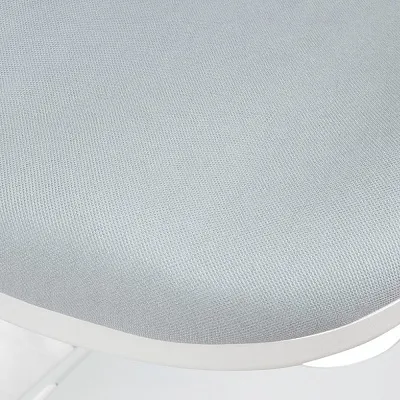 Детское кресло Arnica с подлокотниками и подставкой для ног Cubby