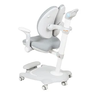 Детское кресло Arnica Cubby с подлокотниками и подставкой для ног