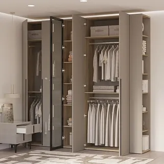 Шкаф со стеклянными фасадом R220.2