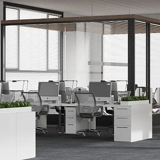 Офис с белыми столами №3