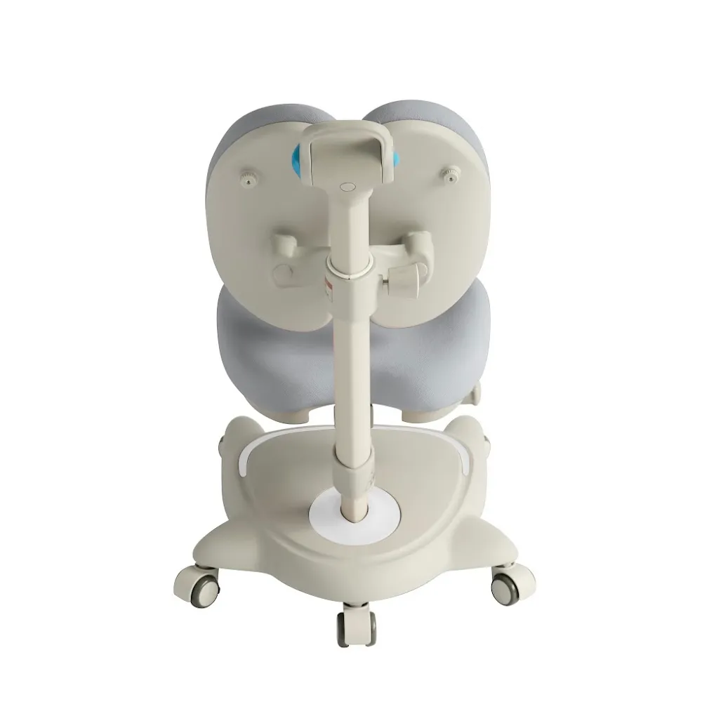 Детское кресло Arnica с подлокотниками и подставкой для ног Cubby