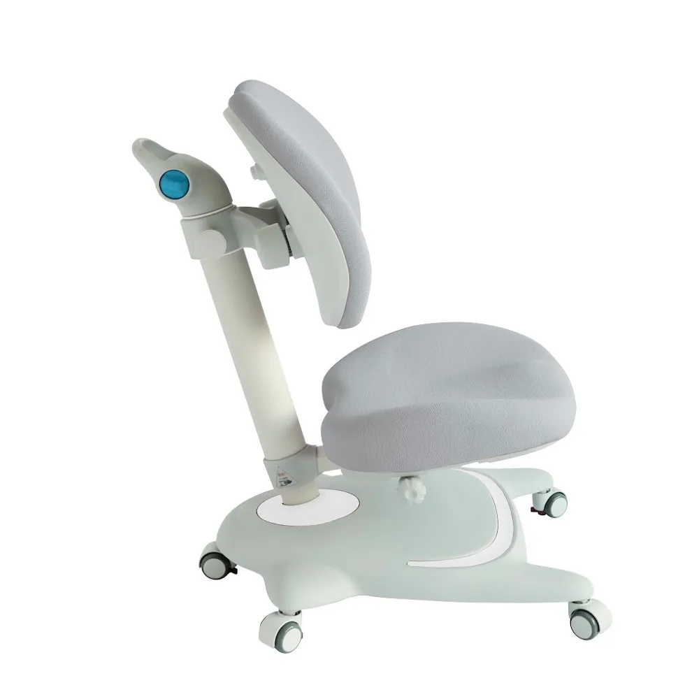 Детское кресло Arnica с подлокотниками и подставкой для ног Cubby