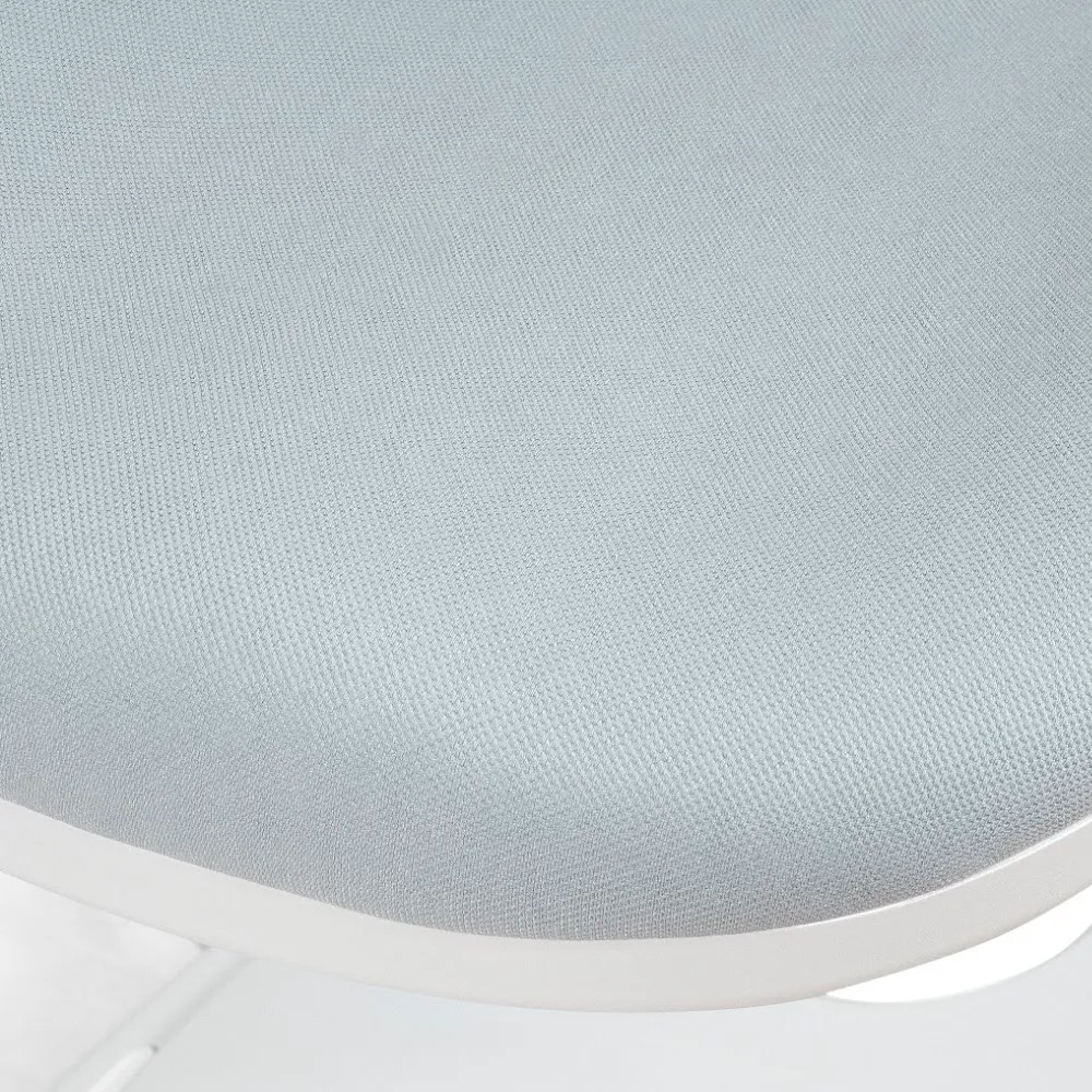 Детское кресло Arnica с подлокотниками и подставкой для ног Cubby