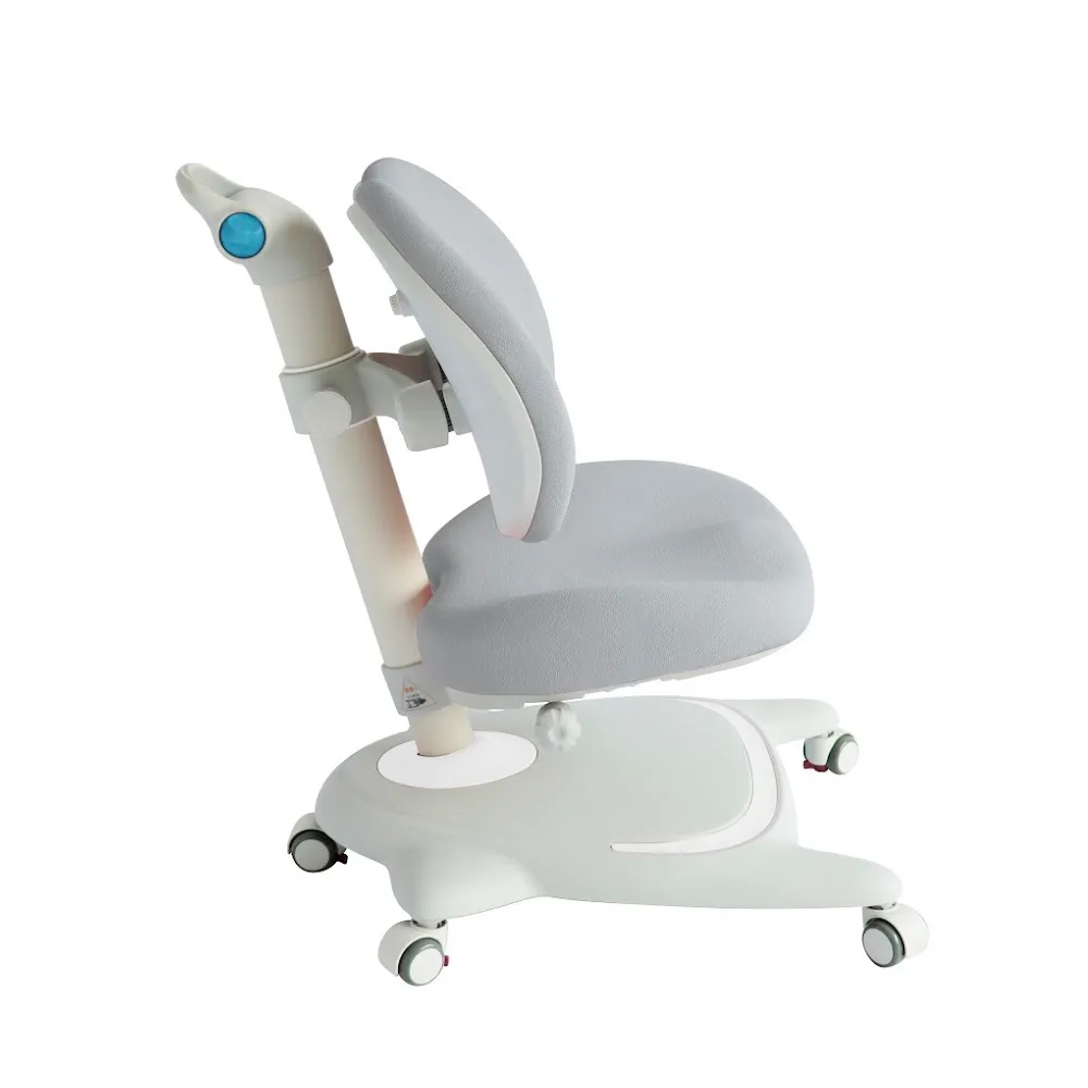 Детское кресло Arnica с подлокотниками и подставкой для ног Cubby