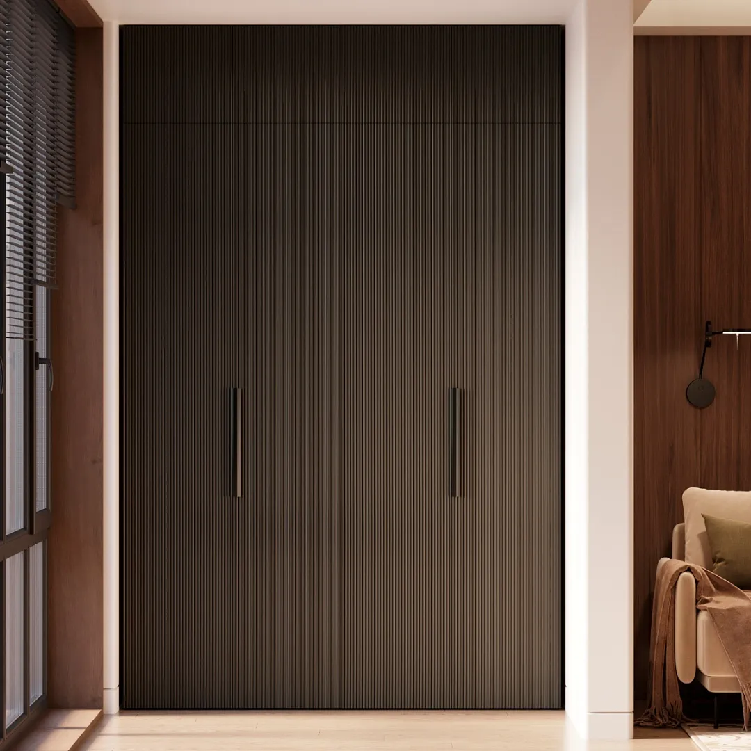 Балкон с удобной мягкой нишей и шкафом в эмали №132