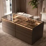 Гардеробная с островом для мелочей №5