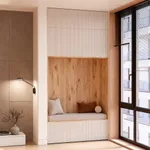 Балкон с удобной мягкой нишей и шкафом с фрезерованными фасадами №130