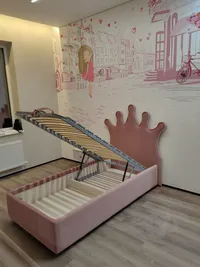 Кровать односпальная мягкая QUEEN  с подъемным механизмом