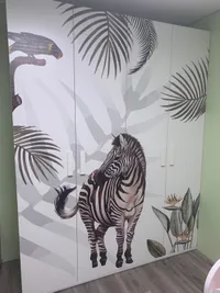 Шкаф двухдверный E205