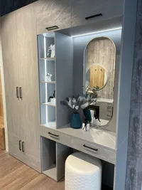 Столик туалетный с антресолью и стеллажом L414.60