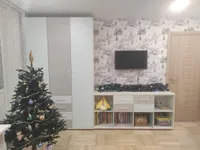 Шкаф трехдверный с ящиками узкий L203.44