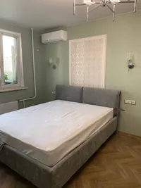 Кровать двуспальная мягкая KOLIBRI с подъемным механизмом, 140x200