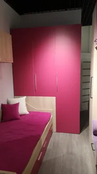 Шкаф двухдверный с фальш-стенкой и раздвижжными дверьми L205 L/R