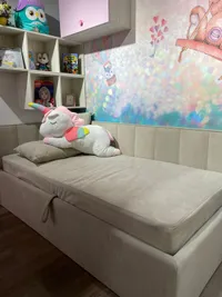 Кровать с подъемным механизмом и ящиком для белья LINE М1