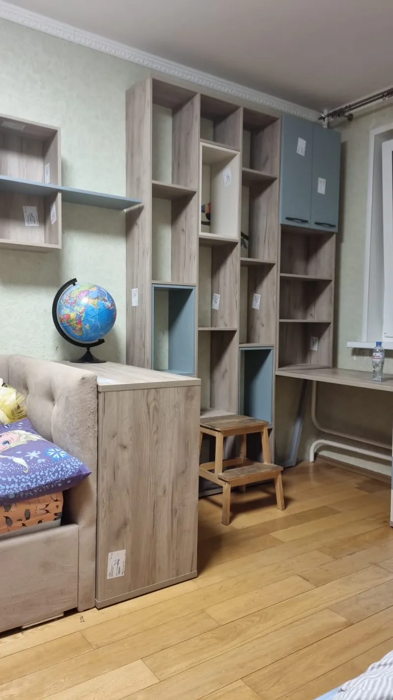 Стеллаж перегородка со вставками L238