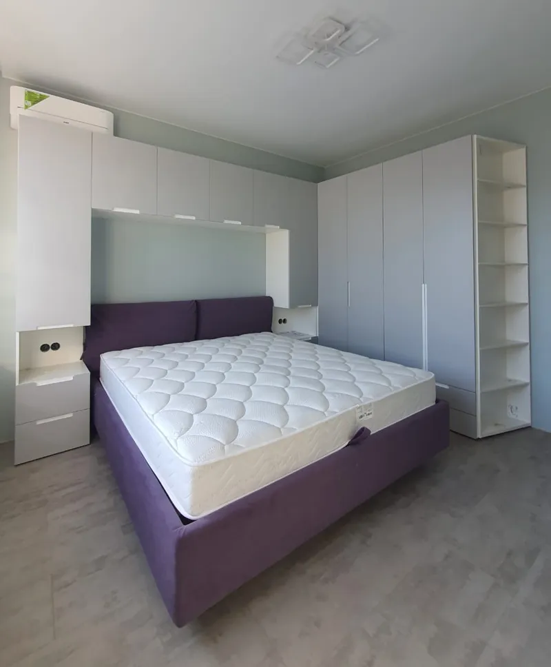 Шкаф однодверный с полками L221.40 L/R