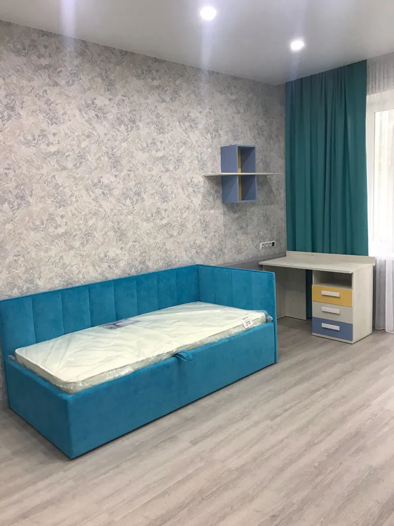 Кровать с подъемным механизмом и ящиком для белья ЛАЙН М1