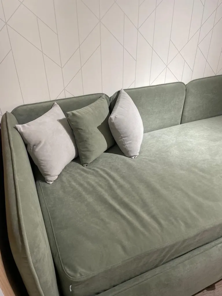 Мягкая кровать-диван ЗУМА L/R с подъемным механизмом, 90x190