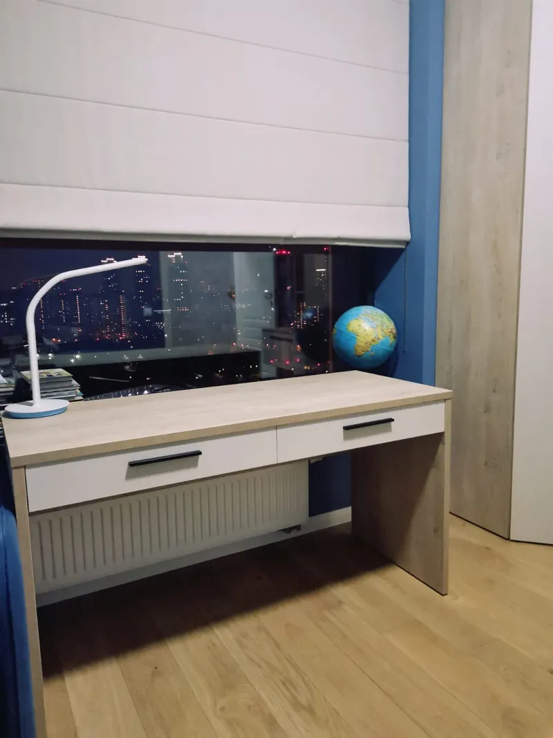 Cтол письменный прямой L718