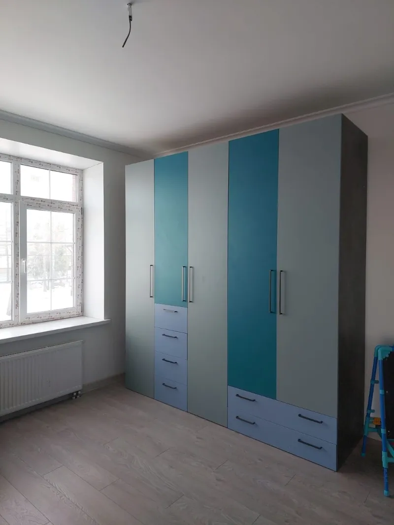 Шкаф двухдверный с ящиками L211.44